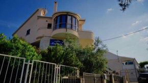 Villa Marusia Beach front Seget-Trogir